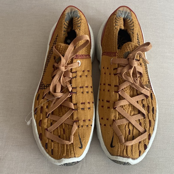 NEW Nike Space Hippie 04 Wheat Dark Beetroot (Women's) - Picture 5 of 16